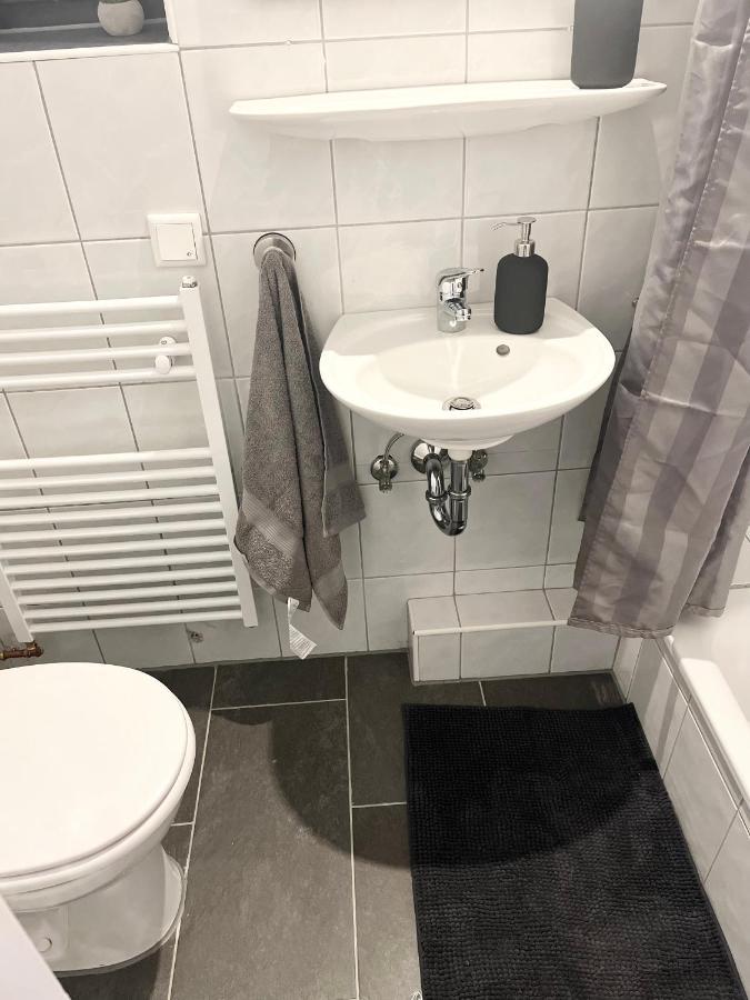 Gemuetliches Zentrales Apartment 2 Min Bis Du Hbf Duisburg Zewnętrze zdjęcie