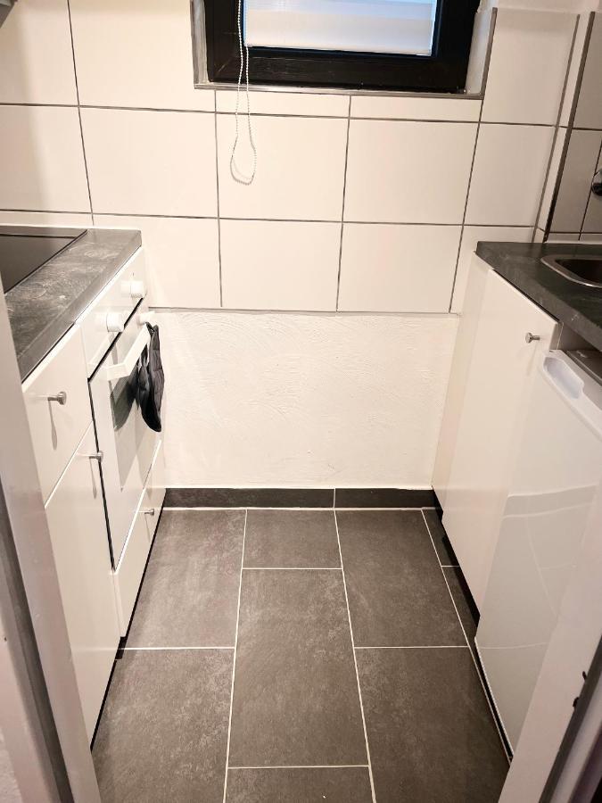 Gemuetliches Zentrales Apartment 2 Min Bis Du Hbf Duisburg Zewnętrze zdjęcie